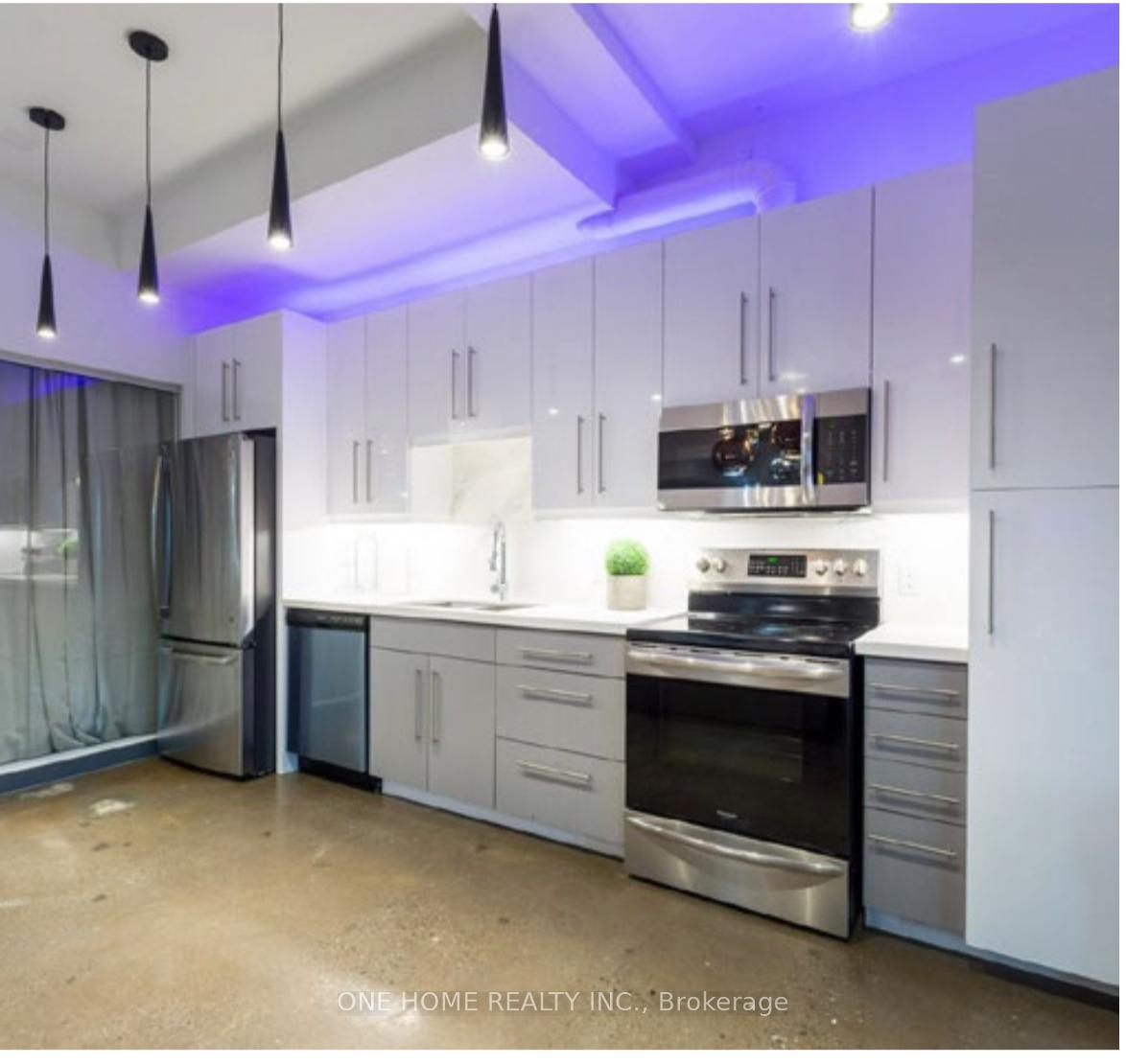 Photo 5 of Unit 202, 405 Dundas Street W, Toronto, Kensington-Chinatown — HOMEH