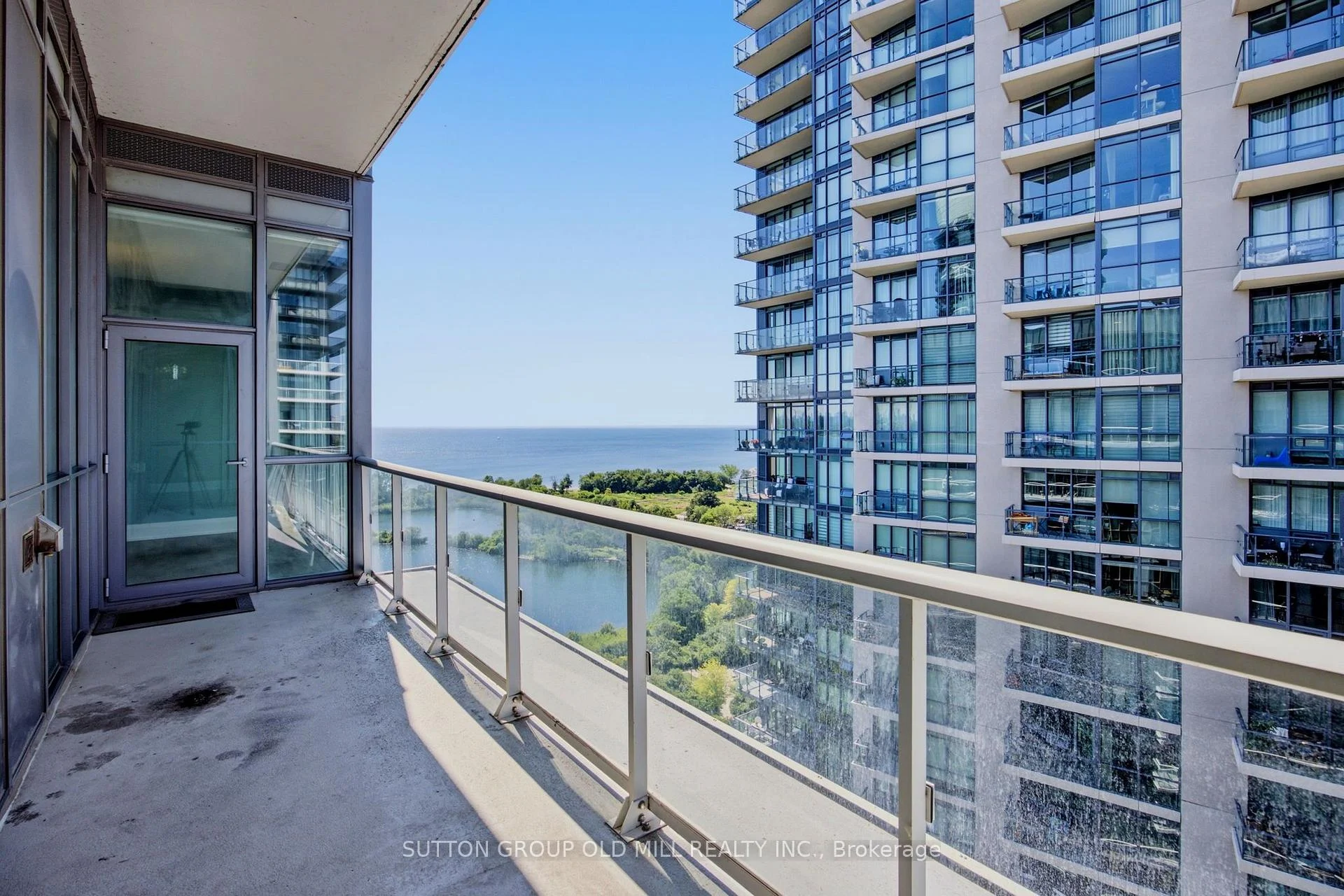 Photo 20 of Unit LPH04, 110 Marine Parade Drive, Etobicoke, Mimico — HOMEH