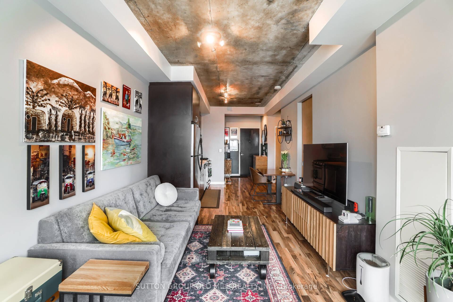 Photo 6 of Unit 1124, 1 Shaw Street, Toronto, Niagara — HOMEH