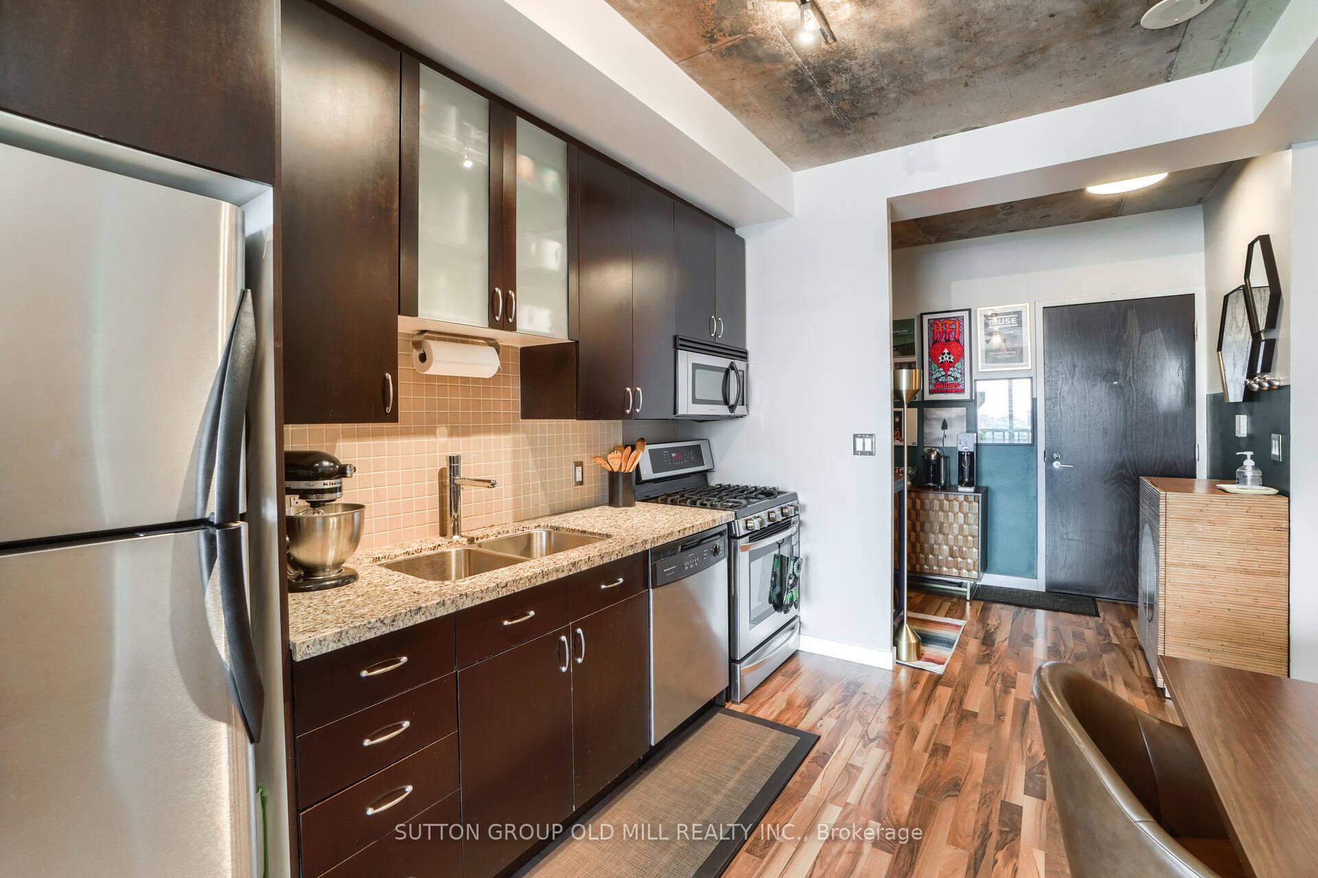 Photo 7 of Unit 1124, 1 Shaw Street, Toronto, Niagara — HOMEH