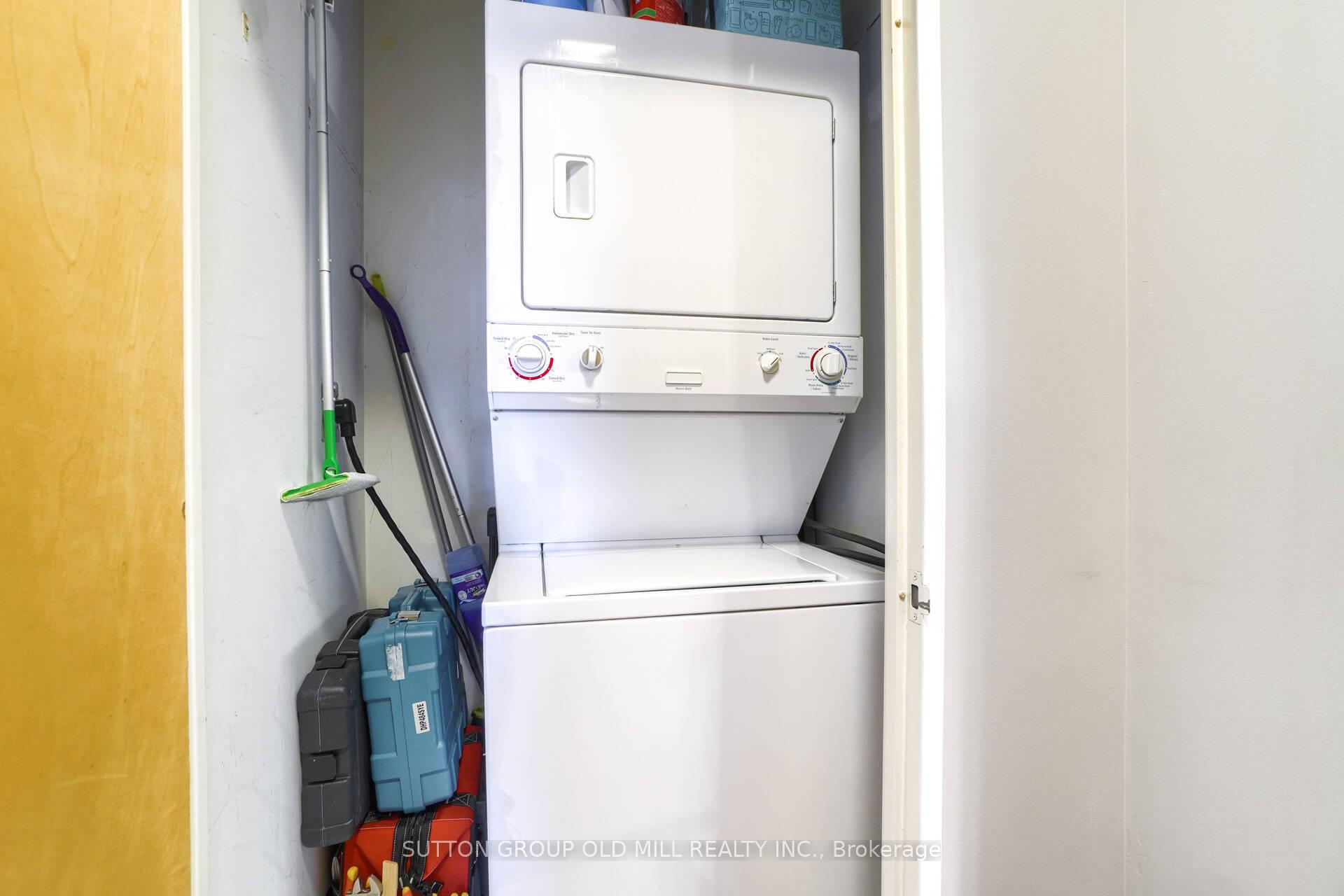 Photo 15 of Unit 1124, 1 Shaw Street, Toronto, Niagara — HOMEH