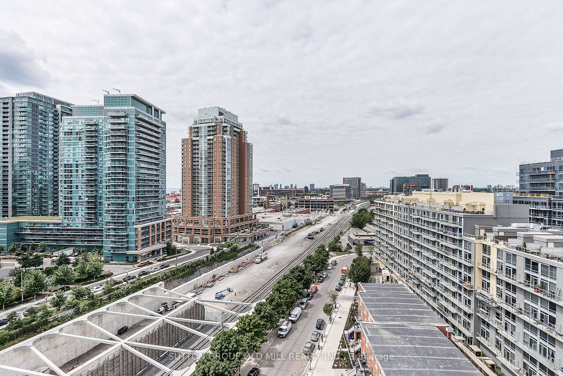 Photo 17 of Unit 1124, 1 Shaw Street, Toronto, Niagara — HOMEH