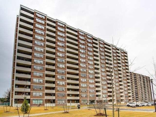 Front of Unit 1501, 25 Sunrise Avenue