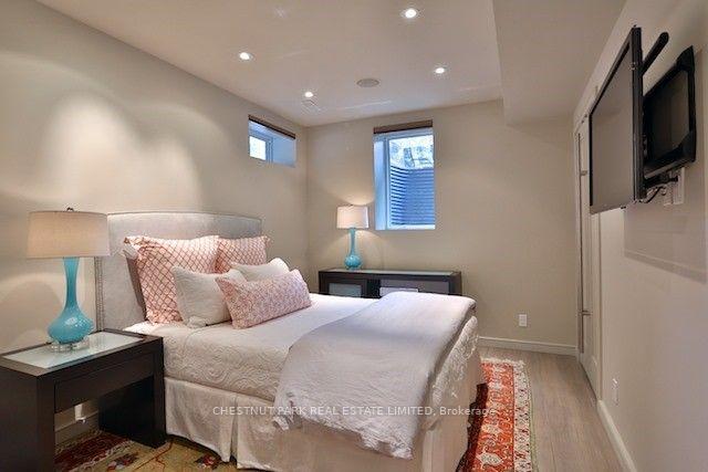 Photo 4 of 17 Kilbarry Road, Toronto, Yonge-St. Clair — HOMEH