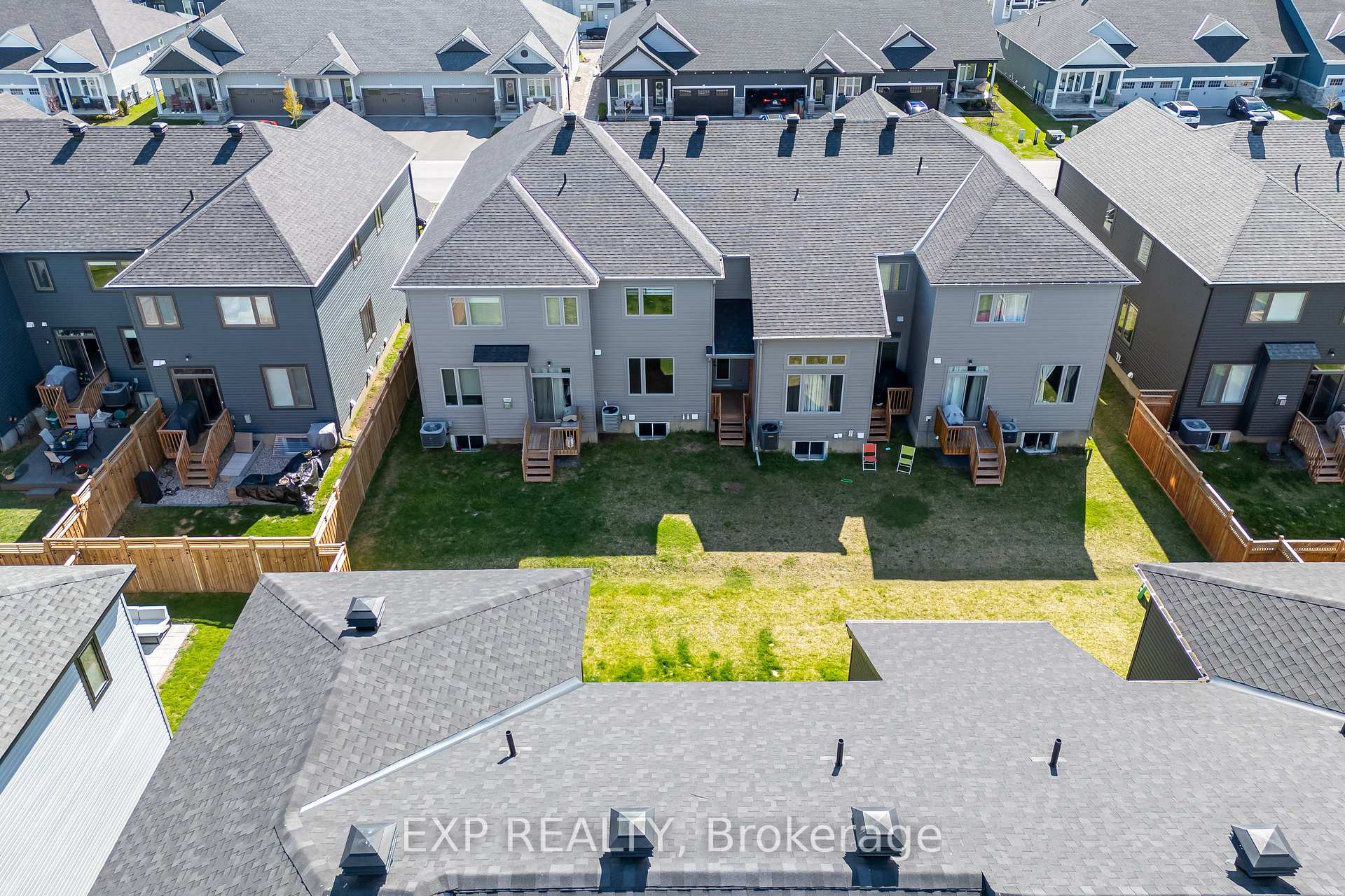 Photo 30 of 120 Patchell Place, North Grenville, North Grenville Twp (Kemptville South) — HOMEH