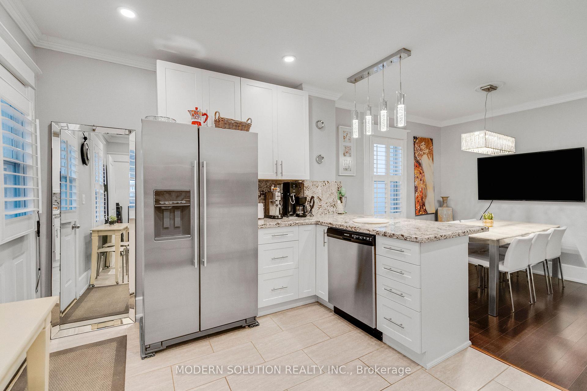 Photo 14 of 741 Milverton Boulevard, Toronto, Woodbine-Lumsden — HOMEH