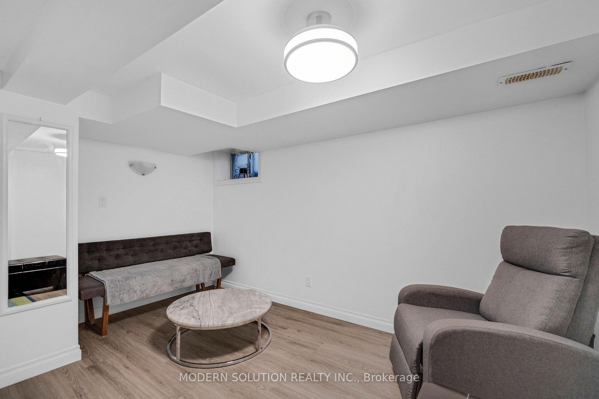 Photo 24 of 741 Milverton Boulevard, Toronto, Woodbine-Lumsden — HOMEH