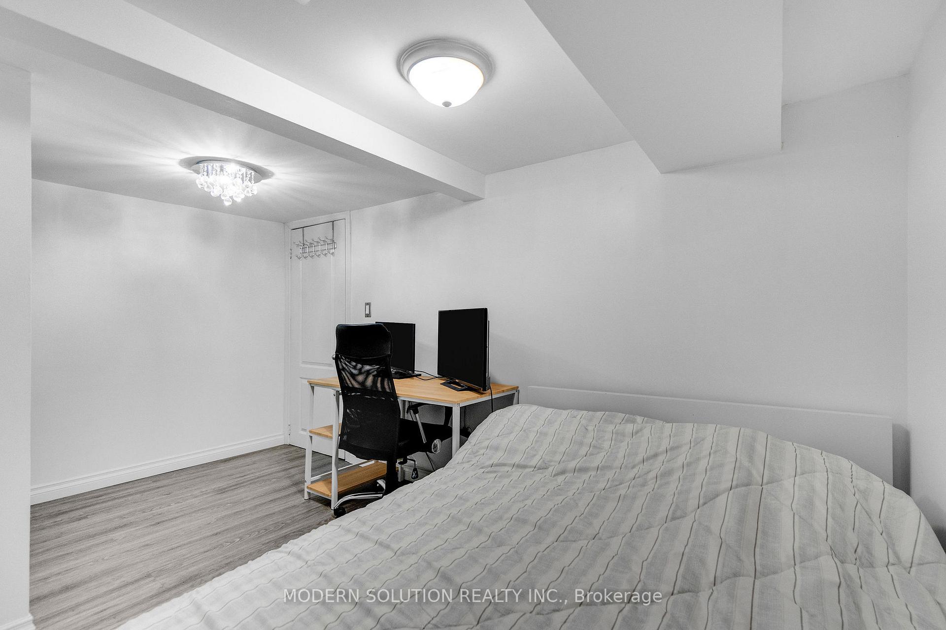 Photo 27 of 741 Milverton Boulevard, Toronto, Woodbine-Lumsden — HOMEH