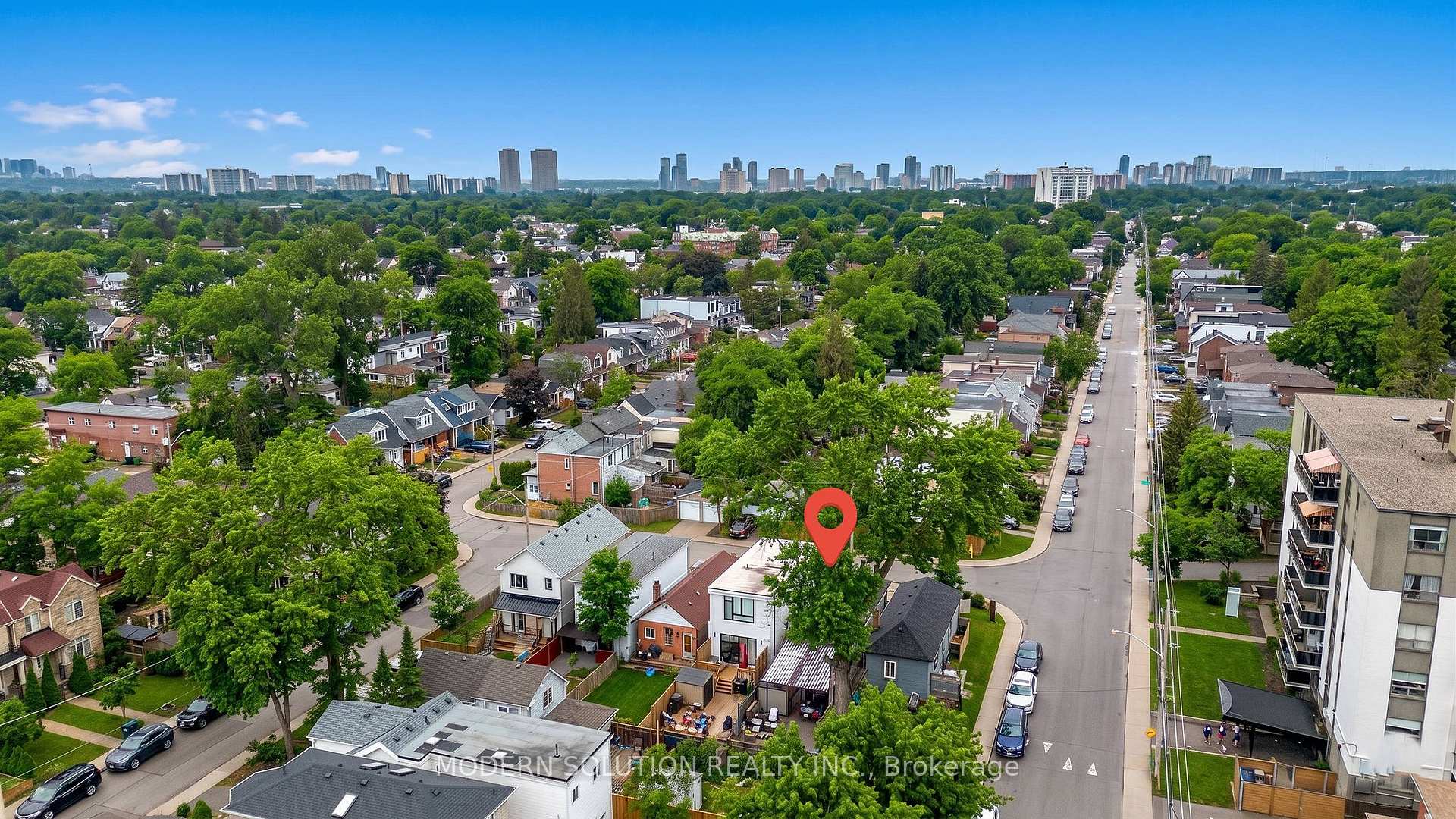 Photo 38 of 741 Milverton Boulevard, Toronto, Woodbine-Lumsden — HOMEH