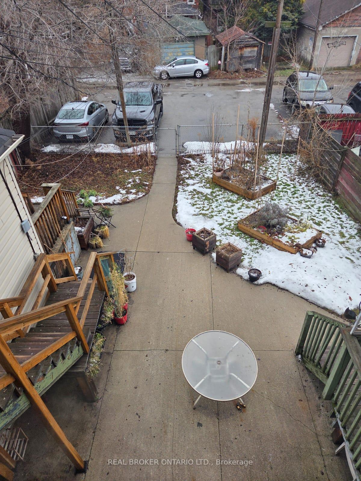 Photo 16 of Unit 1, 296 Emerald Street N, Hamilton, Landsdale — HOMEH