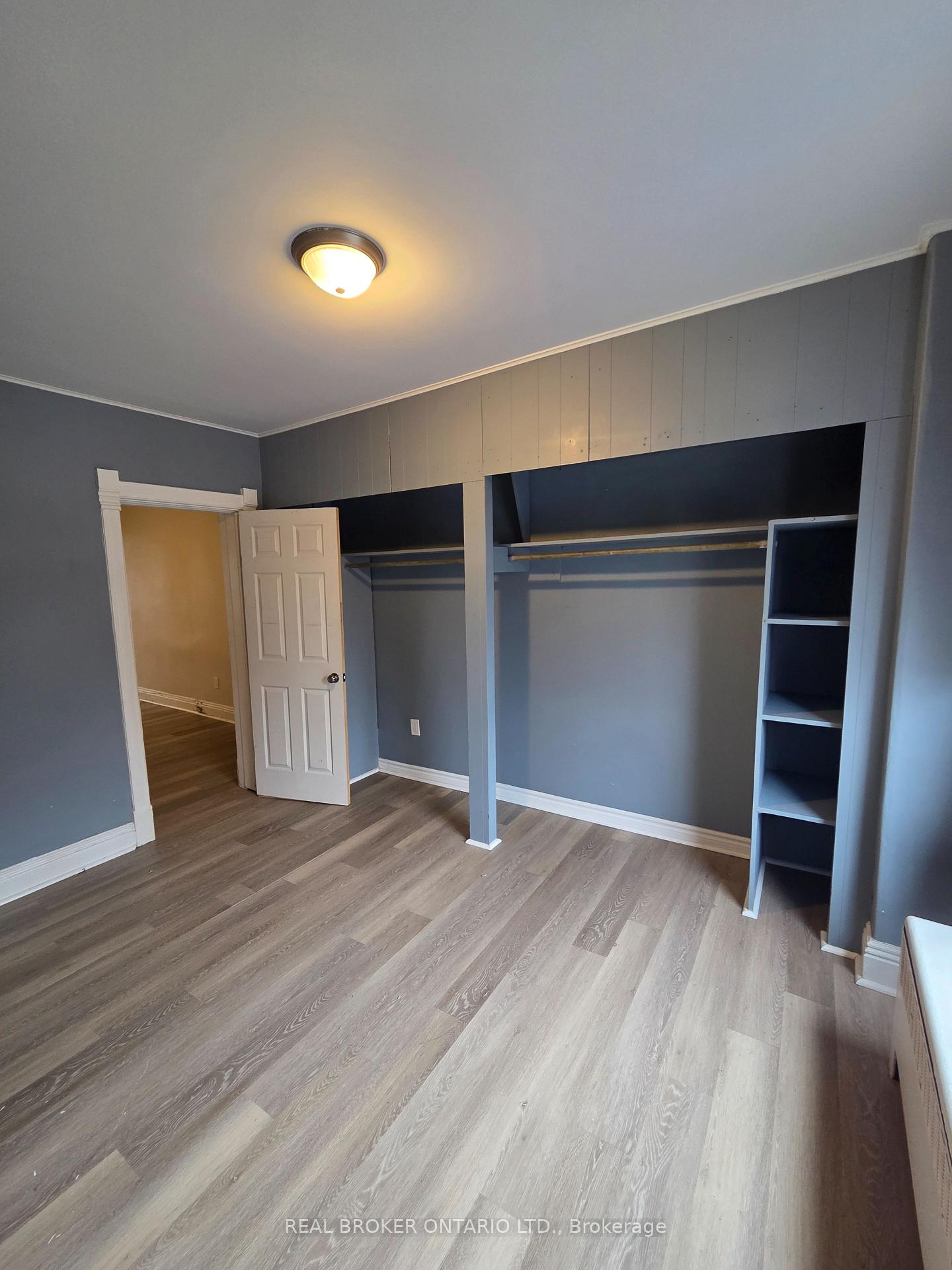 Photo 21 of Unit 1, 296 Emerald Street N, Hamilton, Landsdale — HOMEH