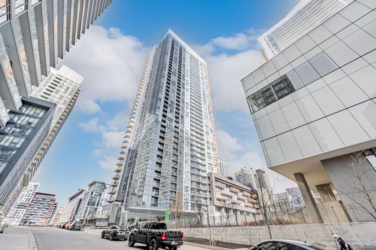 Photo 1 of Unit 1211, 85 Queens Wharf Road, Toronto, Waterfront Communities — HOMEH