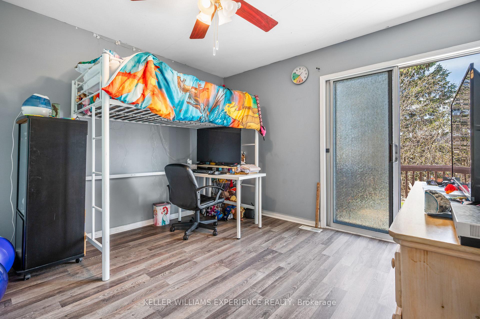 Photo 13 of 321 Park Street, Orillia — HOMEH