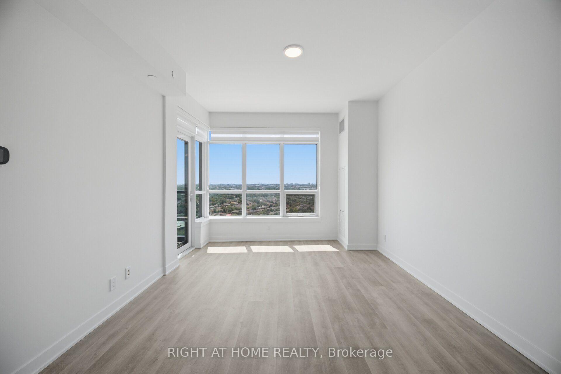 Photo 13 of Unit 2002, 30 Upper Mall Way, Vaughan, Brownridge — HOMEH