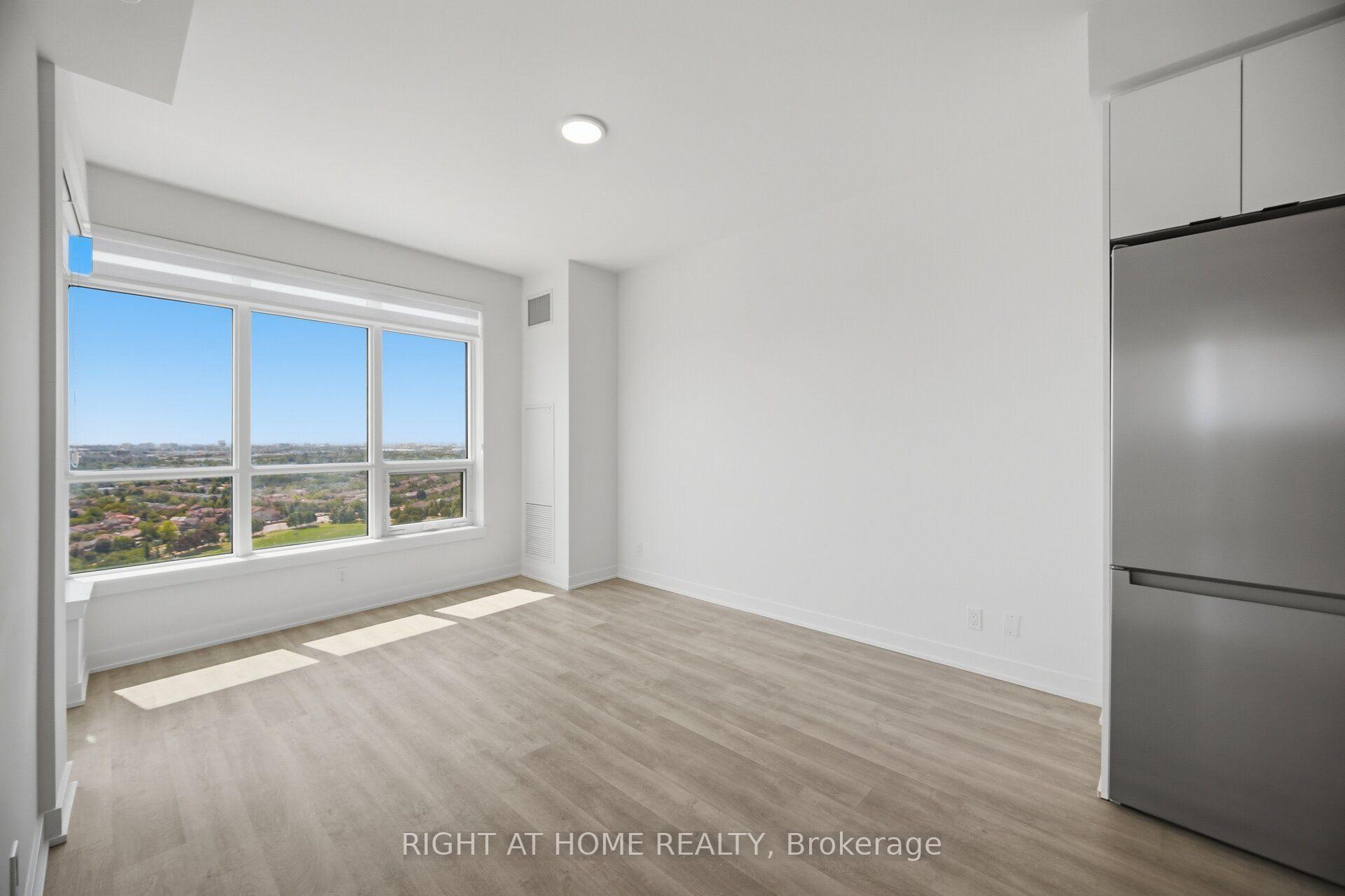 Photo 14 of Unit 2002, 30 Upper Mall Way, Vaughan, Brownridge — HOMEH
