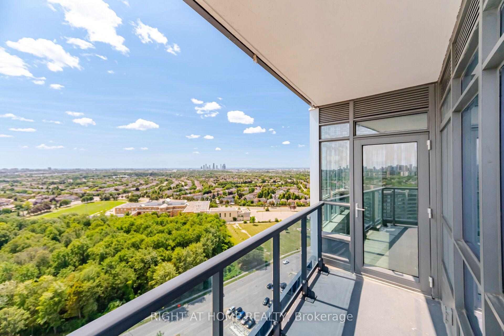 Photo 19 of Unit 2002, 30 Upper Mall Way, Vaughan, Brownridge — HOMEH