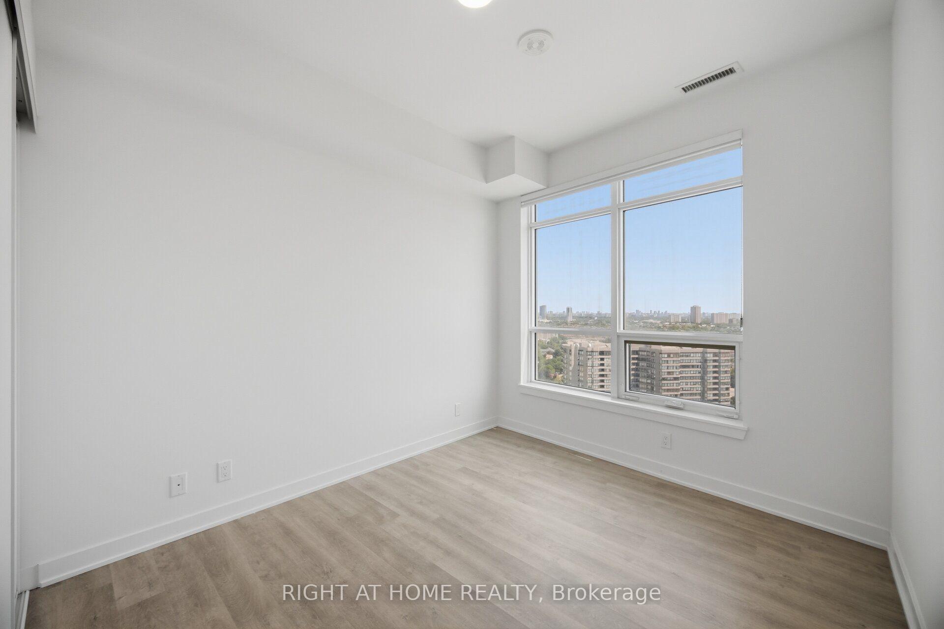 Photo 27 of Unit 2002, 30 Upper Mall Way, Vaughan, Brownridge — HOMEH