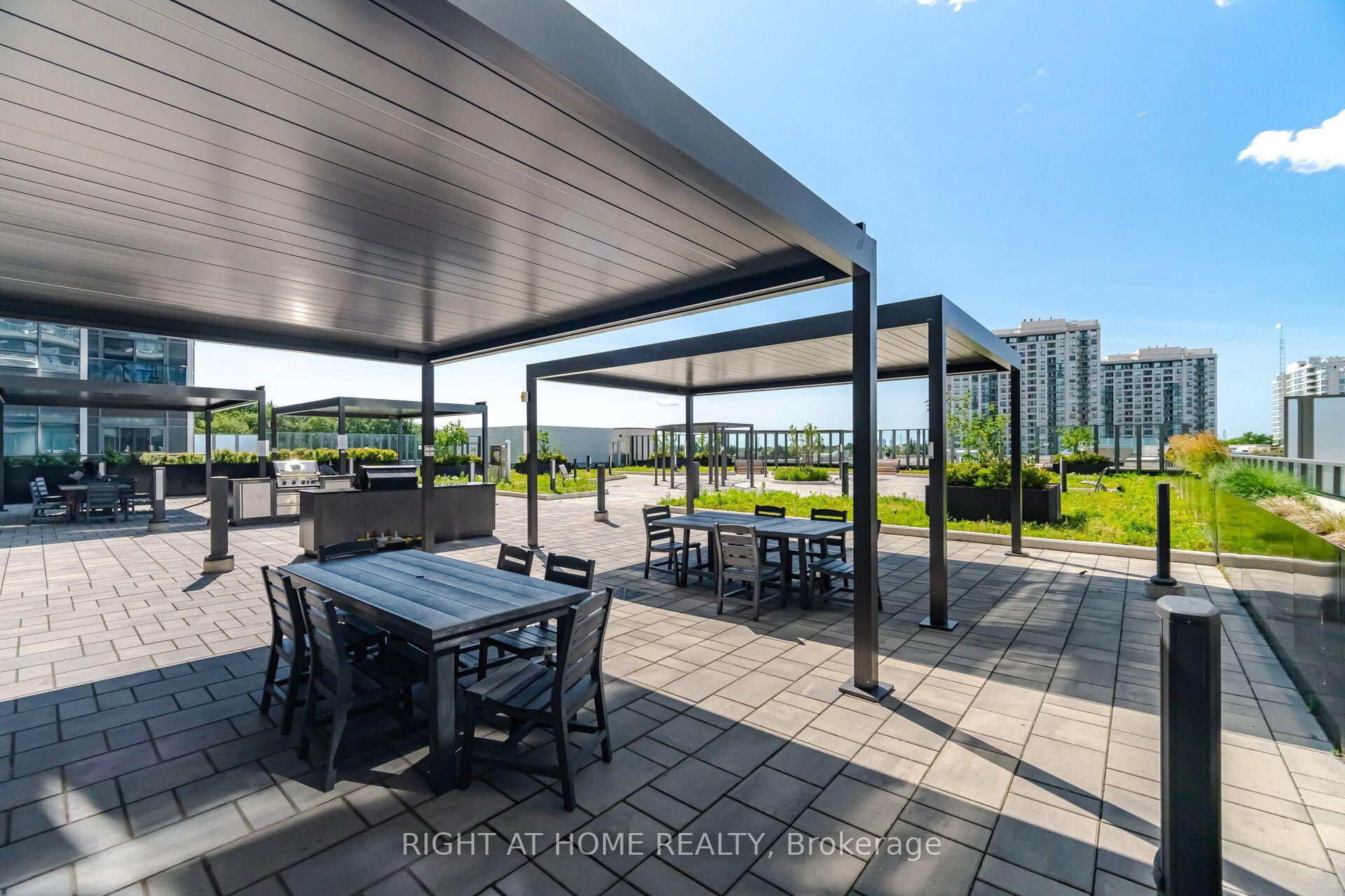 Photo 36 of Unit 2002, 30 Upper Mall Way, Vaughan, Brownridge — HOMEH