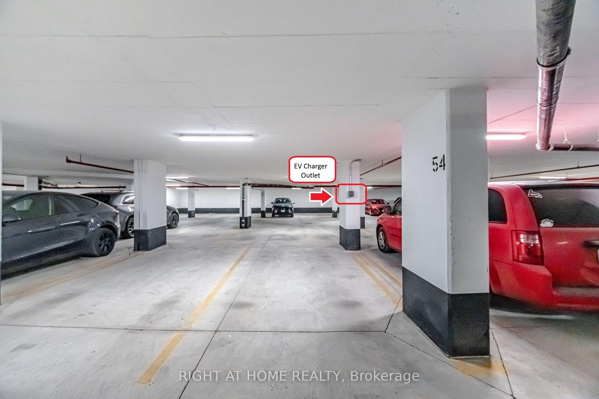 Photo 43 of Unit 2002, 30 Upper Mall Way, Vaughan, Brownridge — HOMEH