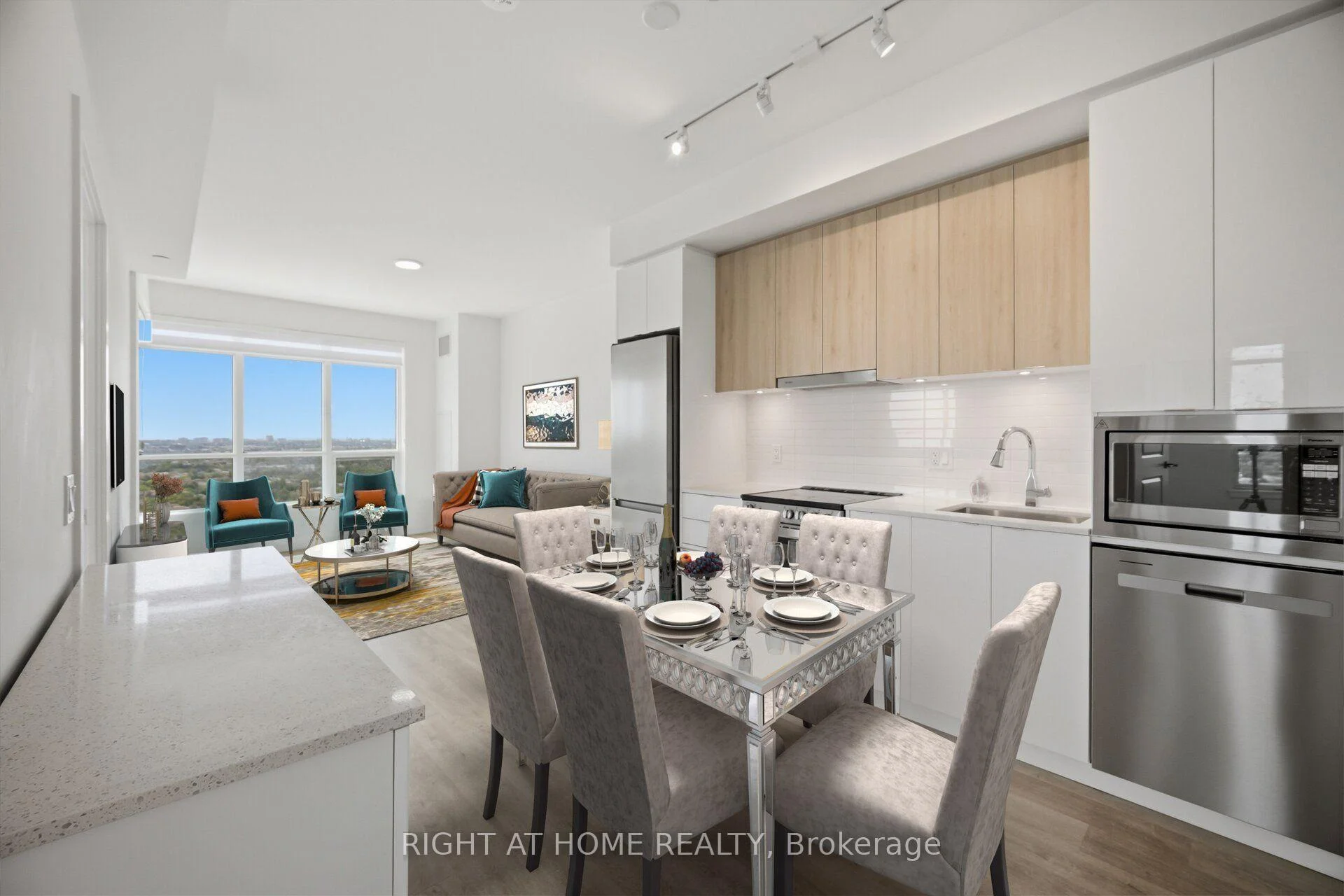 Photo 12 of Unit 2002, 30 Upper Mall Way, Vaughan, Brownridge — HOMEH