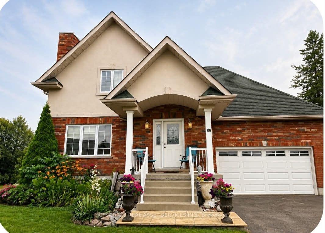 Photo 1 of 6 Edgewater Drive, Brighton — HOMEH