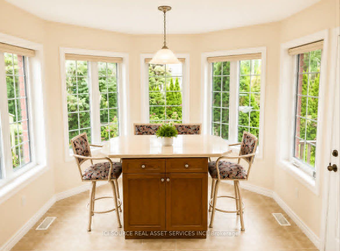 Photo 10 of 6 Edgewater Drive, Brighton — HOMEH
