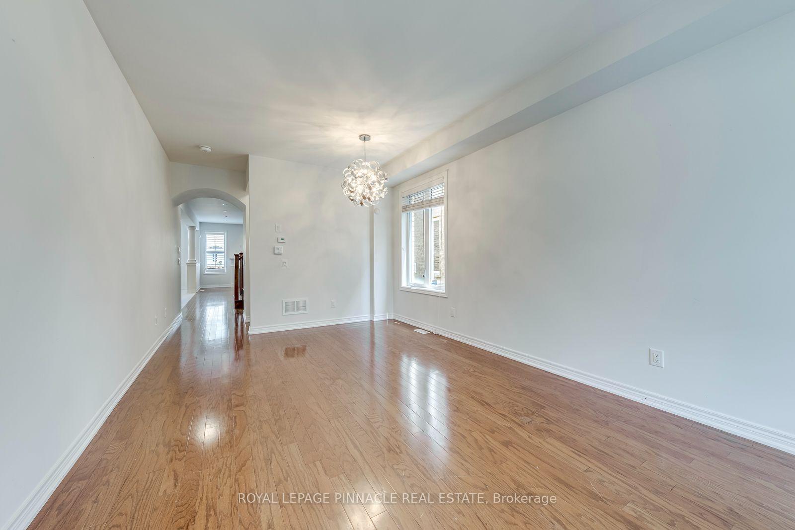 Photo 6 of 3111 Robert Brown Boulevard, Oakville, Glenorchy — HOMEH