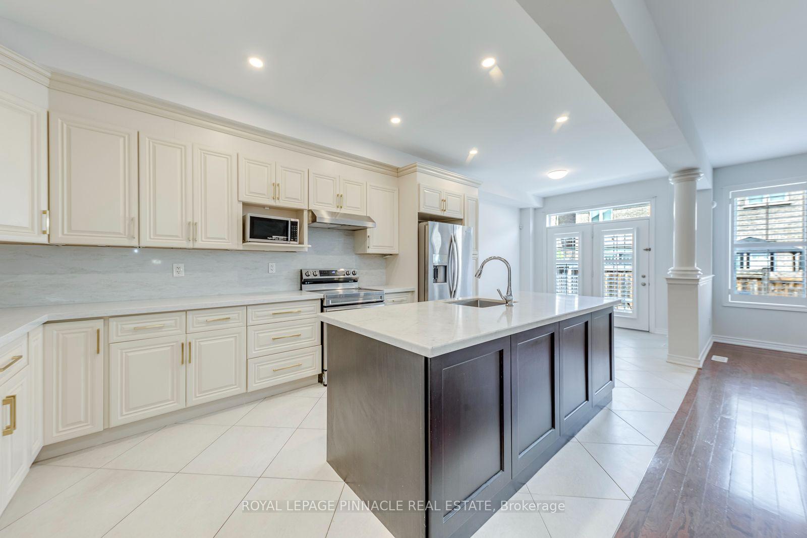 Photo 15 of 3111 Robert Brown Boulevard, Oakville, Glenorchy — HOMEH