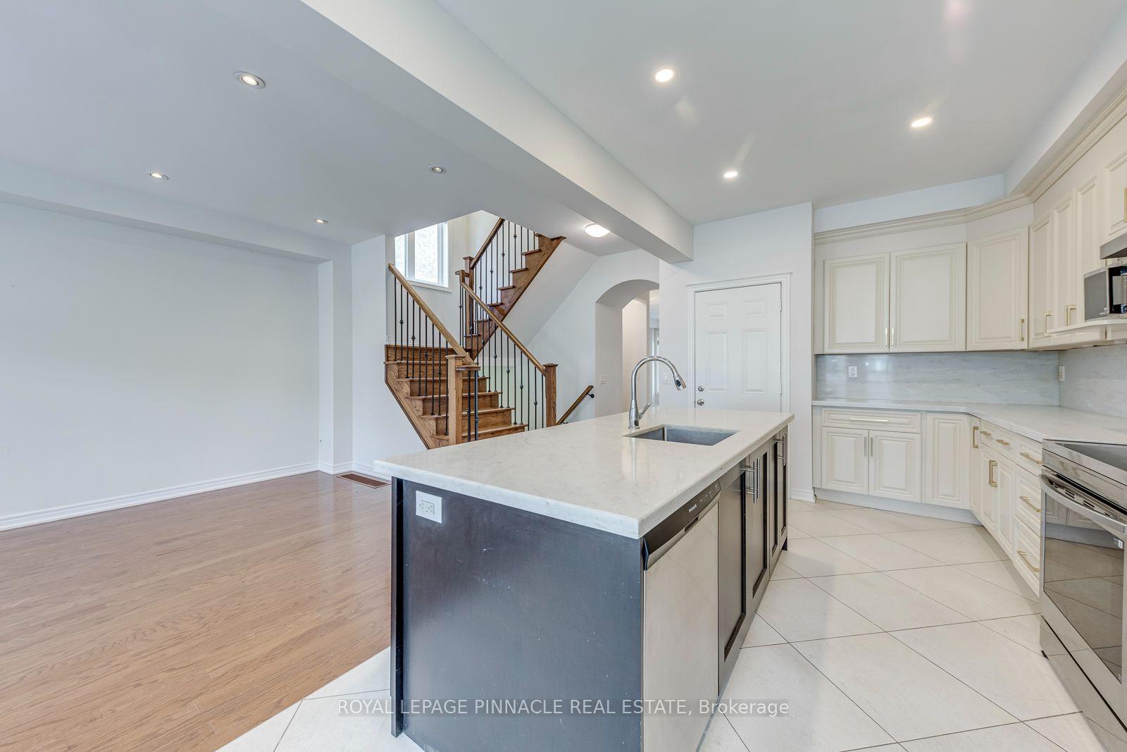 Photo 16 of 3111 Robert Brown Boulevard, Oakville, Glenorchy — HOMEH