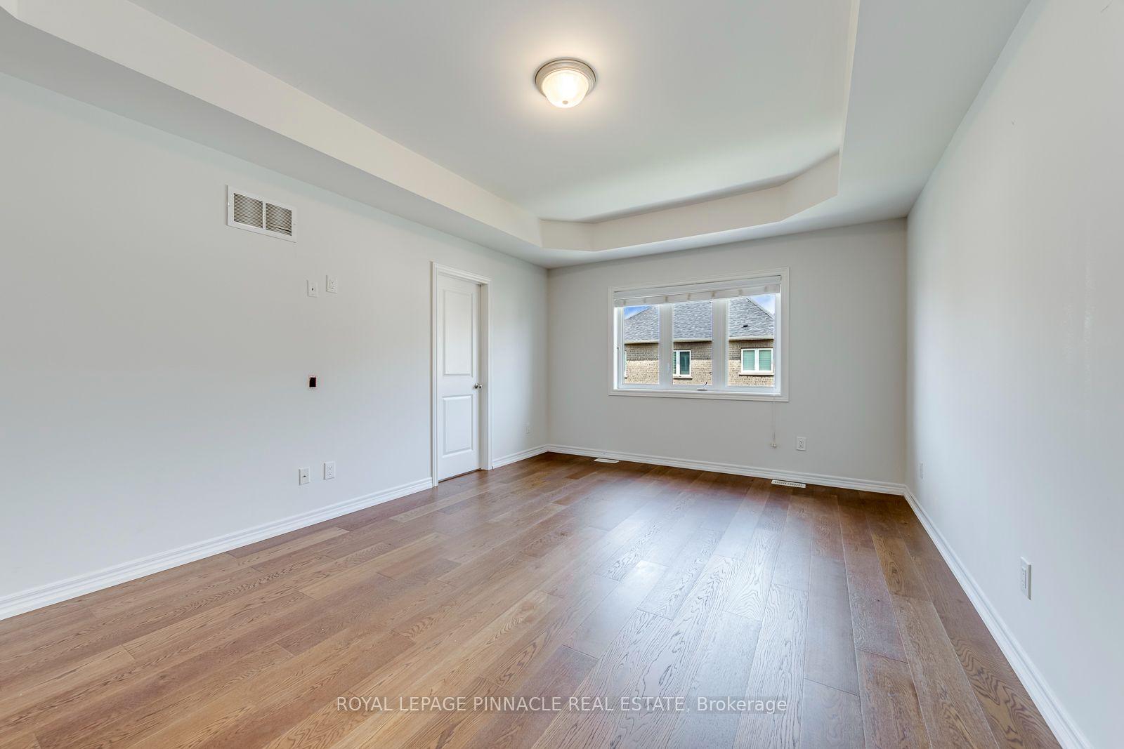 Photo 23 of 3111 Robert Brown Boulevard, Oakville, Glenorchy — HOMEH