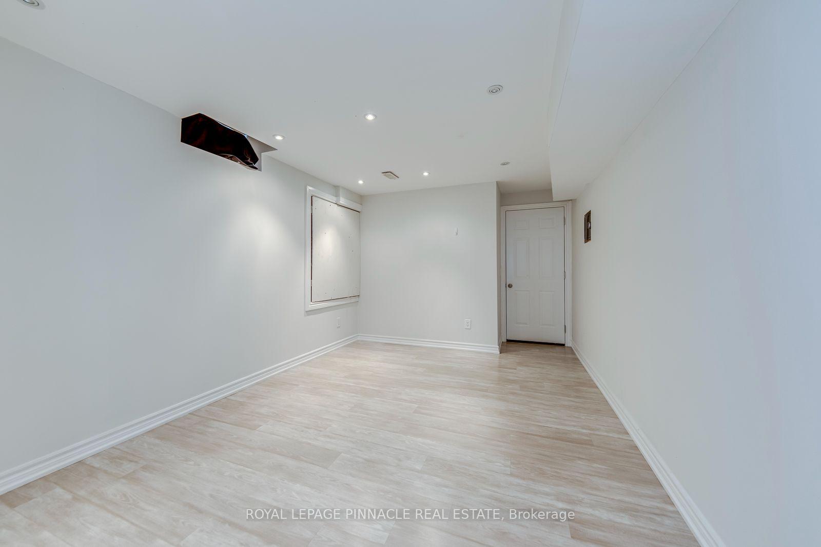 Photo 37 of 3111 Robert Brown Boulevard, Oakville, Glenorchy — HOMEH