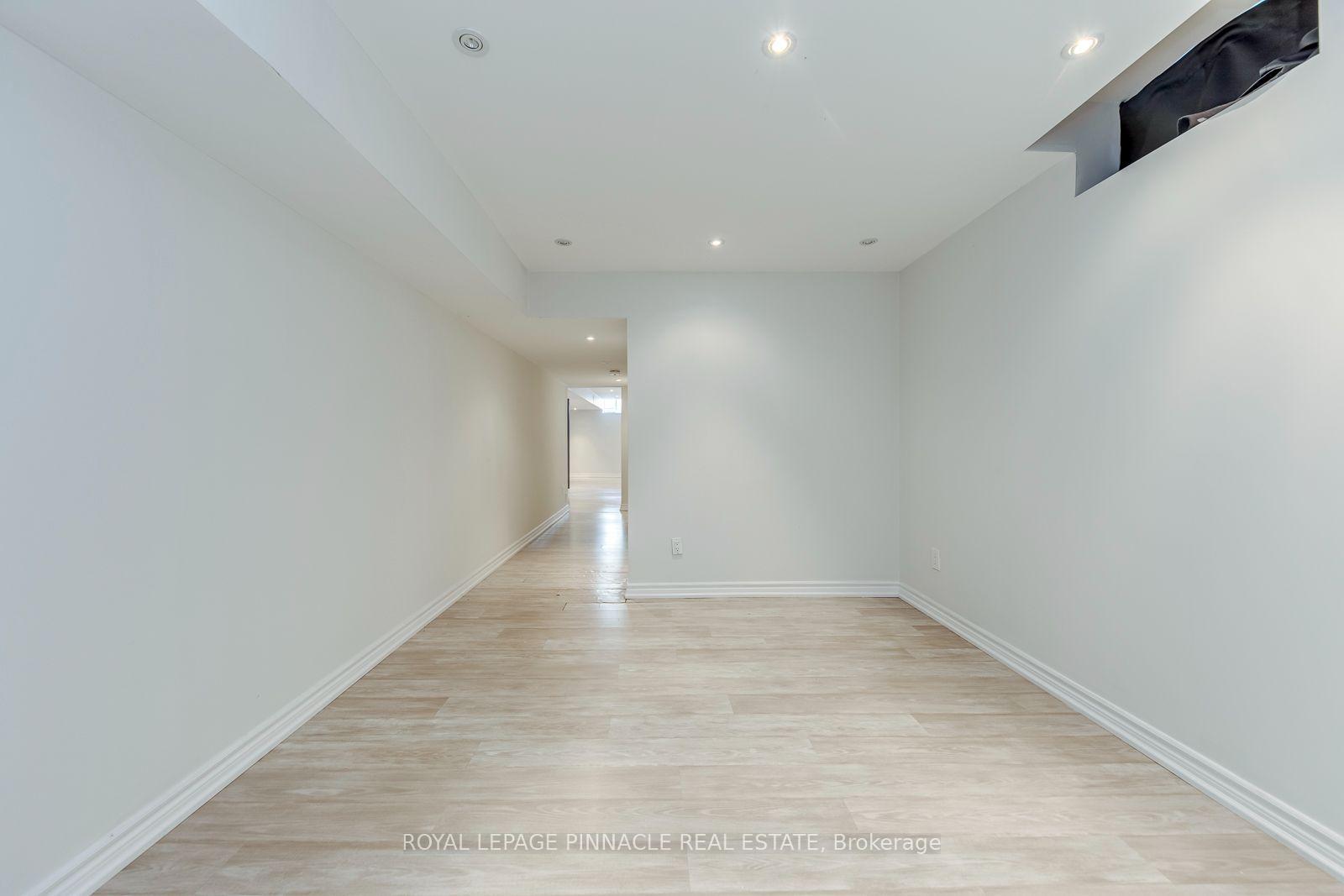 Photo 39 of 3111 Robert Brown Boulevard, Oakville, Glenorchy — HOMEH