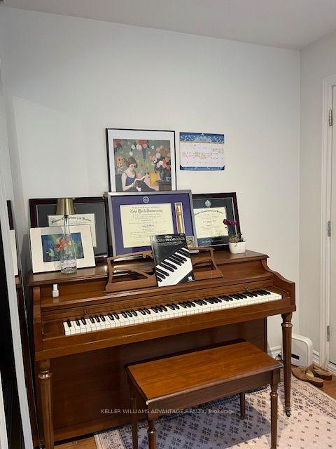 Photo 11 of 823 Craven Road, Toronto, Greenwood-Coxwell — HOMEH