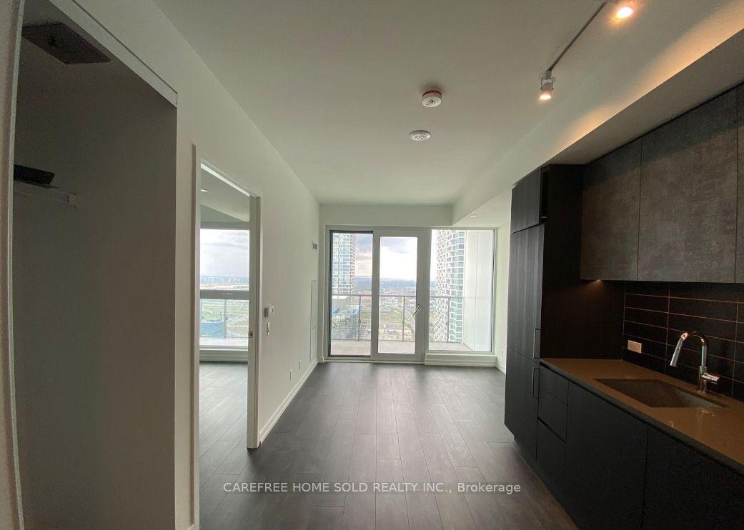Photo 4 of Unit 4703, 7890 Jane Street, Vaughan, Vaughan Corporate Centre — HOMEH