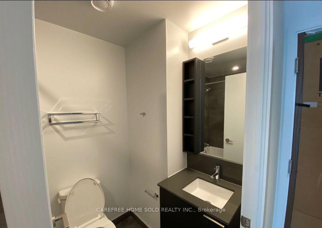 Photo 10 of Unit 4703, 7890 Jane Street, Vaughan, Vaughan Corporate Centre — HOMEH