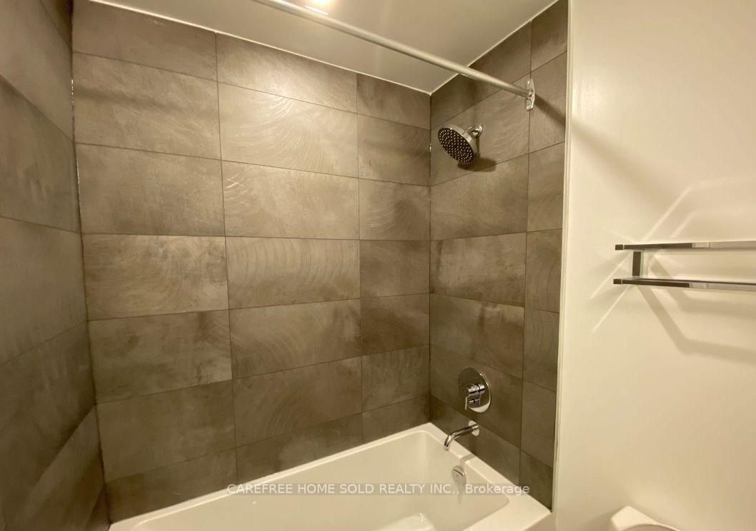 Photo 11 of Unit 4703, 7890 Jane Street, Vaughan, Vaughan Corporate Centre — HOMEH