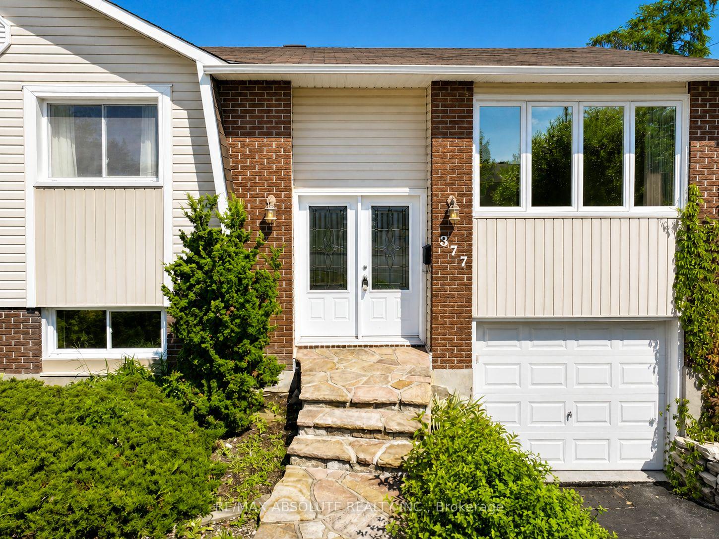 Photo 8 of 377 Leanne Street, Ottawa, Bilberry Creek/Queenswood Heights — HOMEH