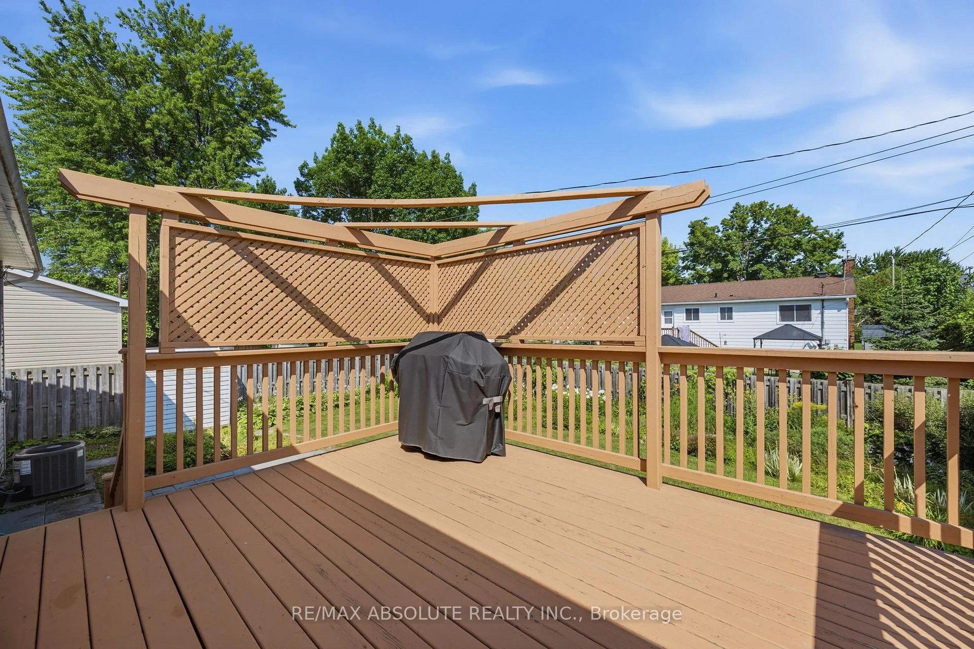 Photo 55 of 377 Leanne Street, Ottawa, Bilberry Creek/Queenswood Heights — HOMEH