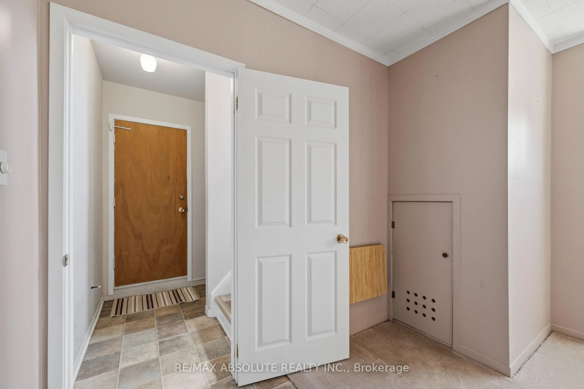Photo 72 of 377 Leanne Street, Ottawa, Bilberry Creek/Queenswood Heights — HOMEH
