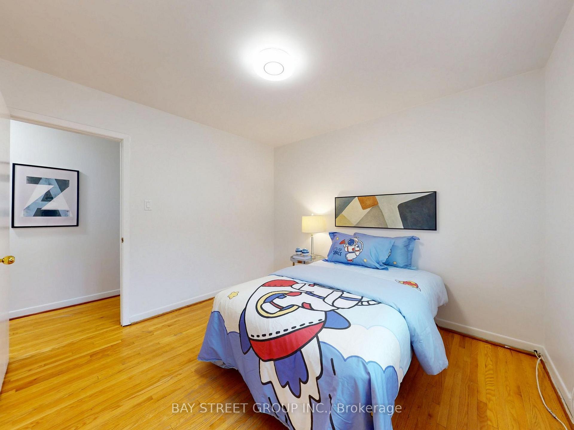 Photo 26 of 6 Moira Avenue, Scarborough, Clairlea-Birchmount — HOMEH