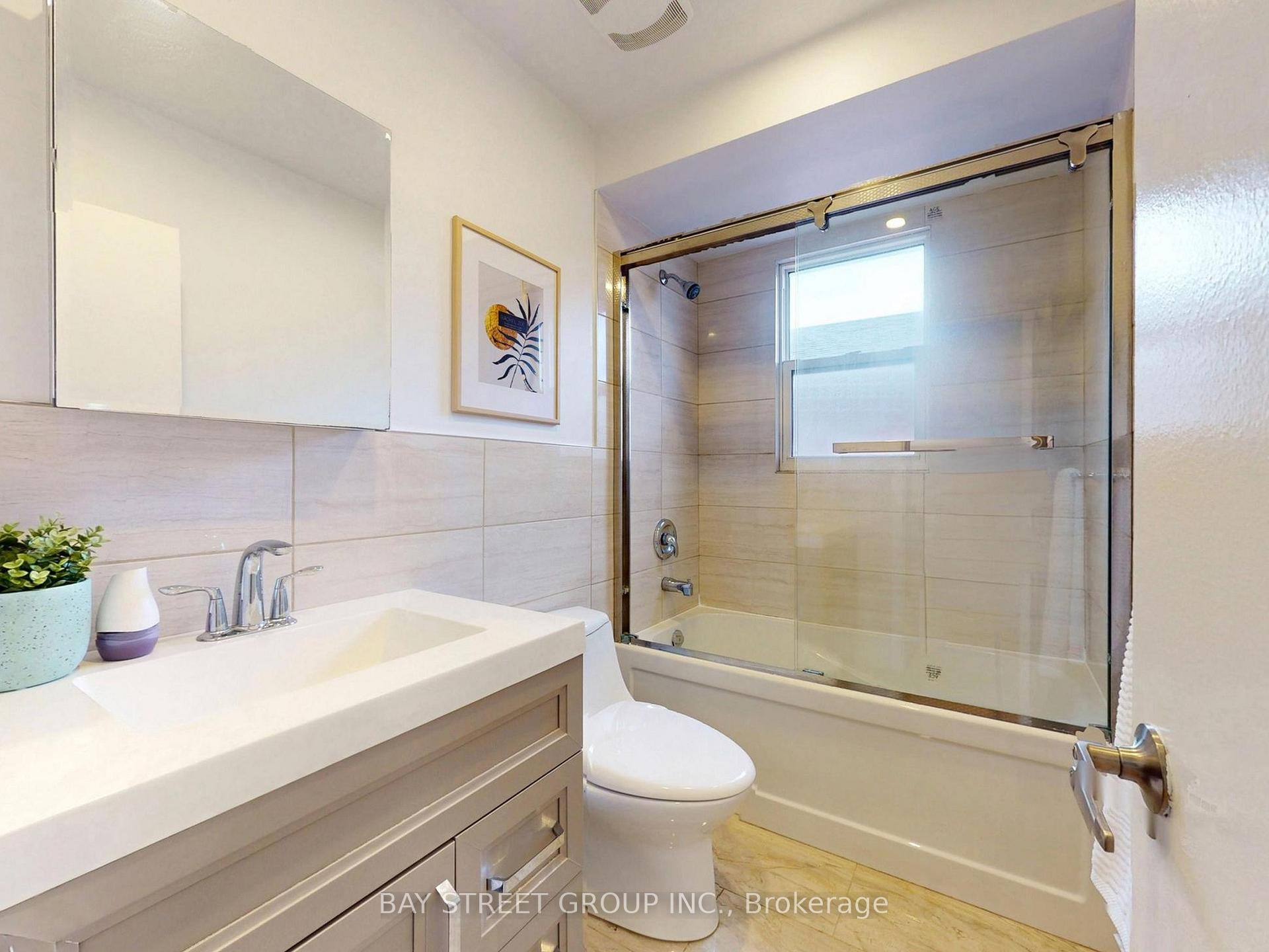 Photo 28 of 6 Moira Avenue, Scarborough, Clairlea-Birchmount — HOMEH