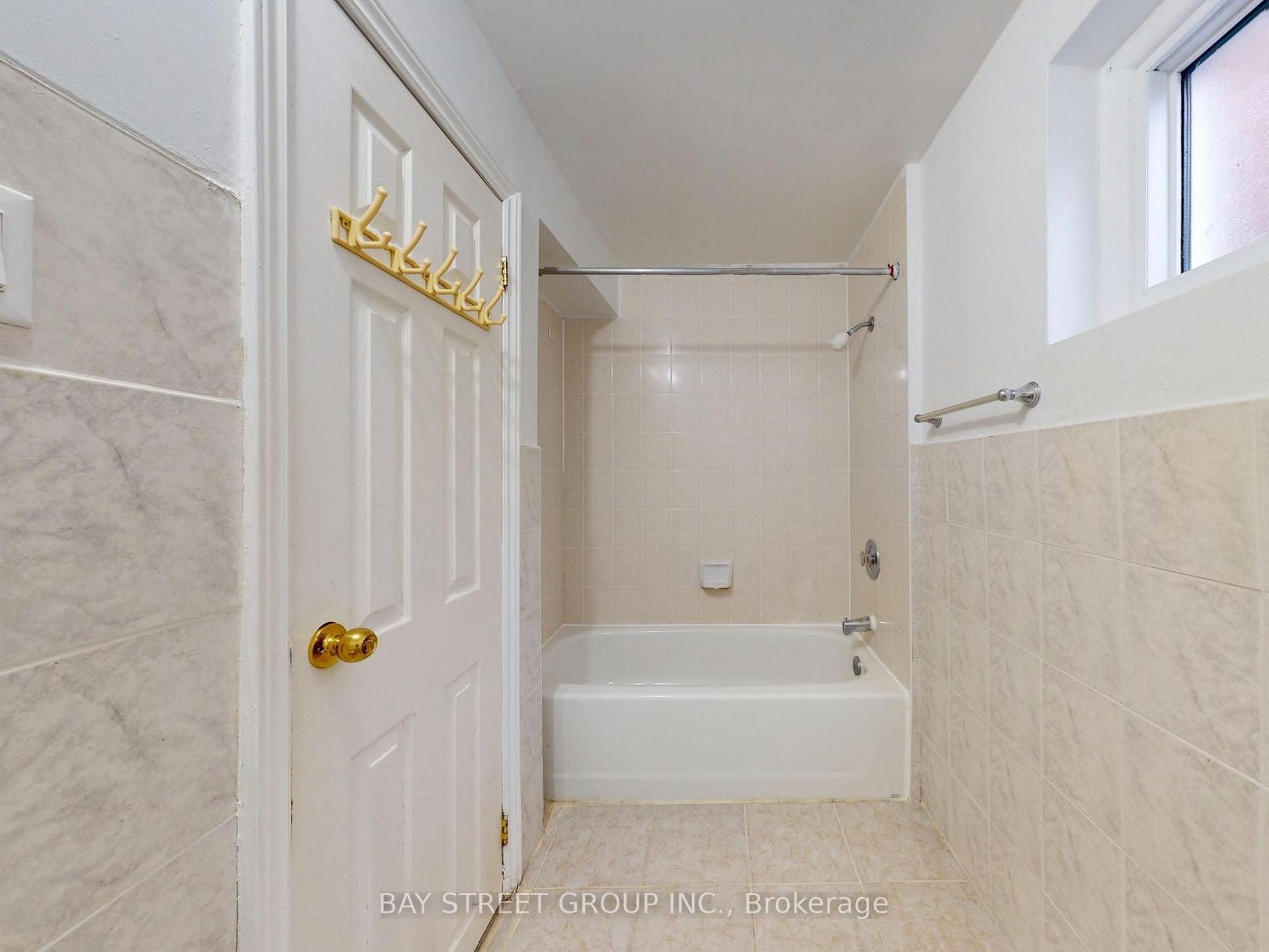 Photo 34 of 6 Moira Avenue, Scarborough, Clairlea-Birchmount — HOMEH