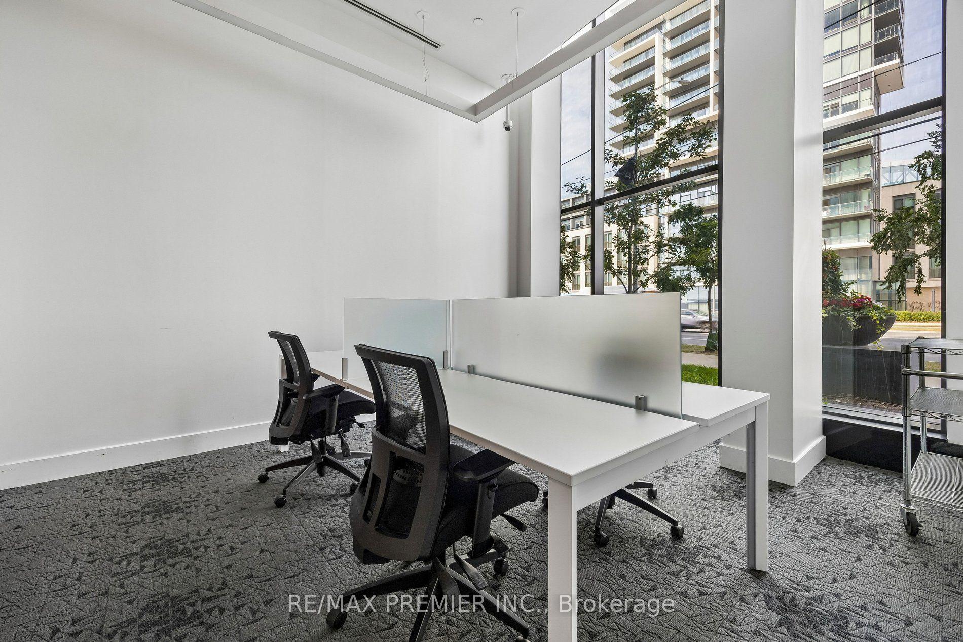 Photo 10 of Unit 1717, 7895 Jane Street, Vaughan, Concord — HOMEH