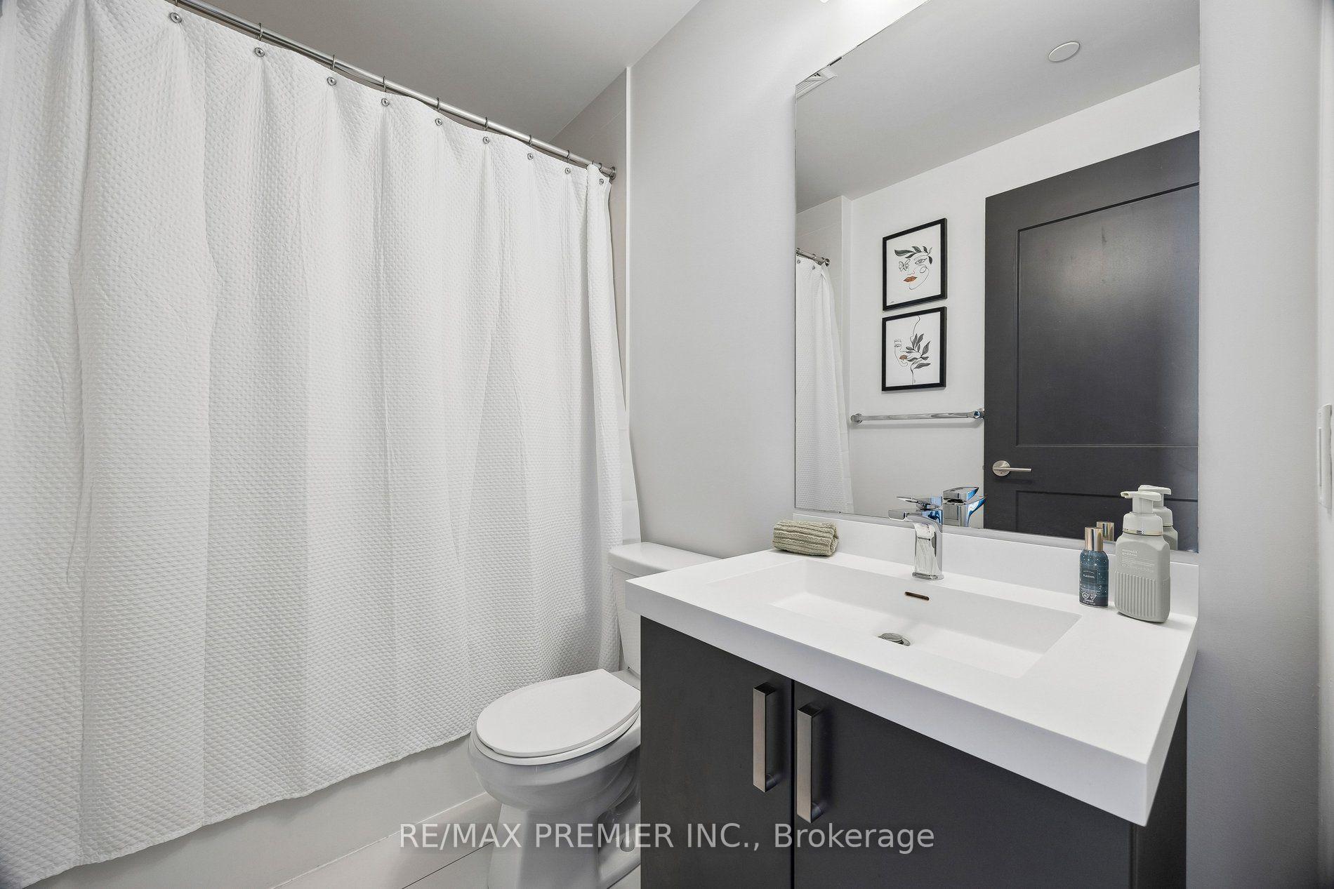 Photo 19 of Unit 1717, 7895 Jane Street, Vaughan, Concord — HOMEH