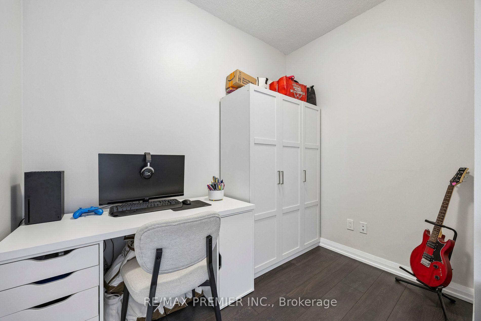 Photo 20 of Unit 1717, 7895 Jane Street, Vaughan, Concord — HOMEH