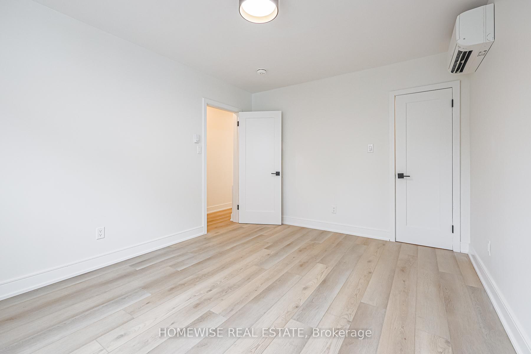 Photo 11 of Unit 2, 383 Spadina Road, Toronto, Casa Loma — HOMEH
