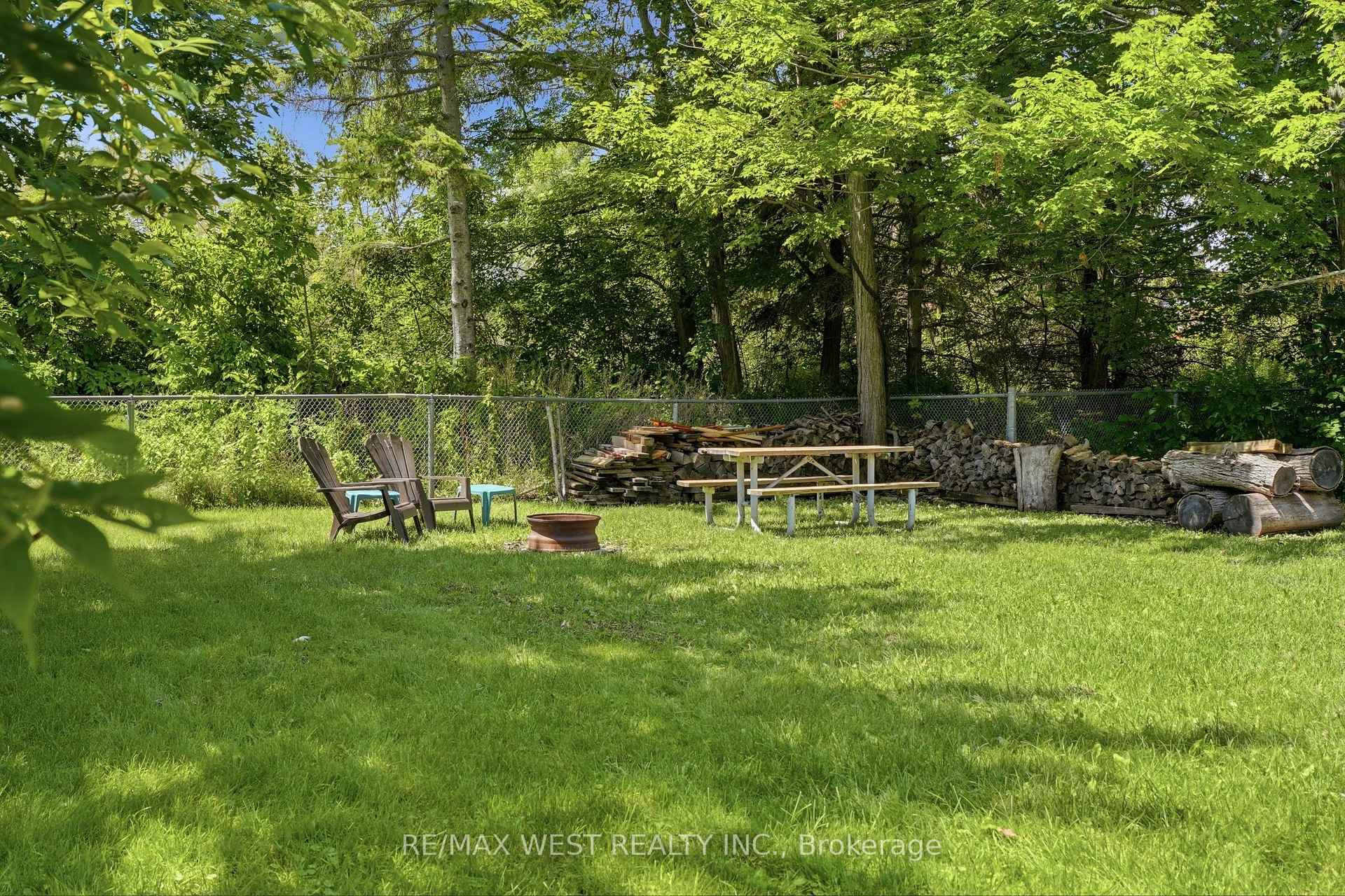Photo 20 of 2234 Crystal Beach Road, Innisfil, Alcona — HOMEH