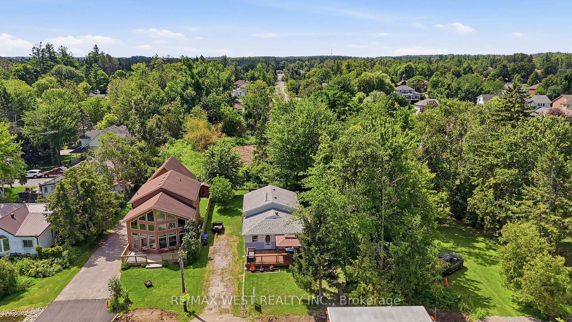 Photo 22 of 2234 Crystal Beach Road, Innisfil, Alcona — HOMEH