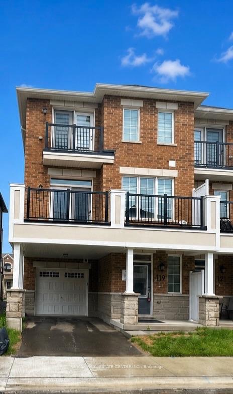 Photo 2 of 119 Pearen Lane, Barrie, Rural Barrie Southwest — HOMEH