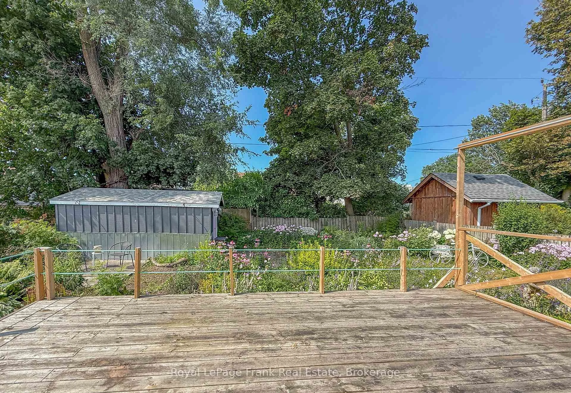 Photo 14 of 100 Admiral Road, Ajax, South East — HOMEH